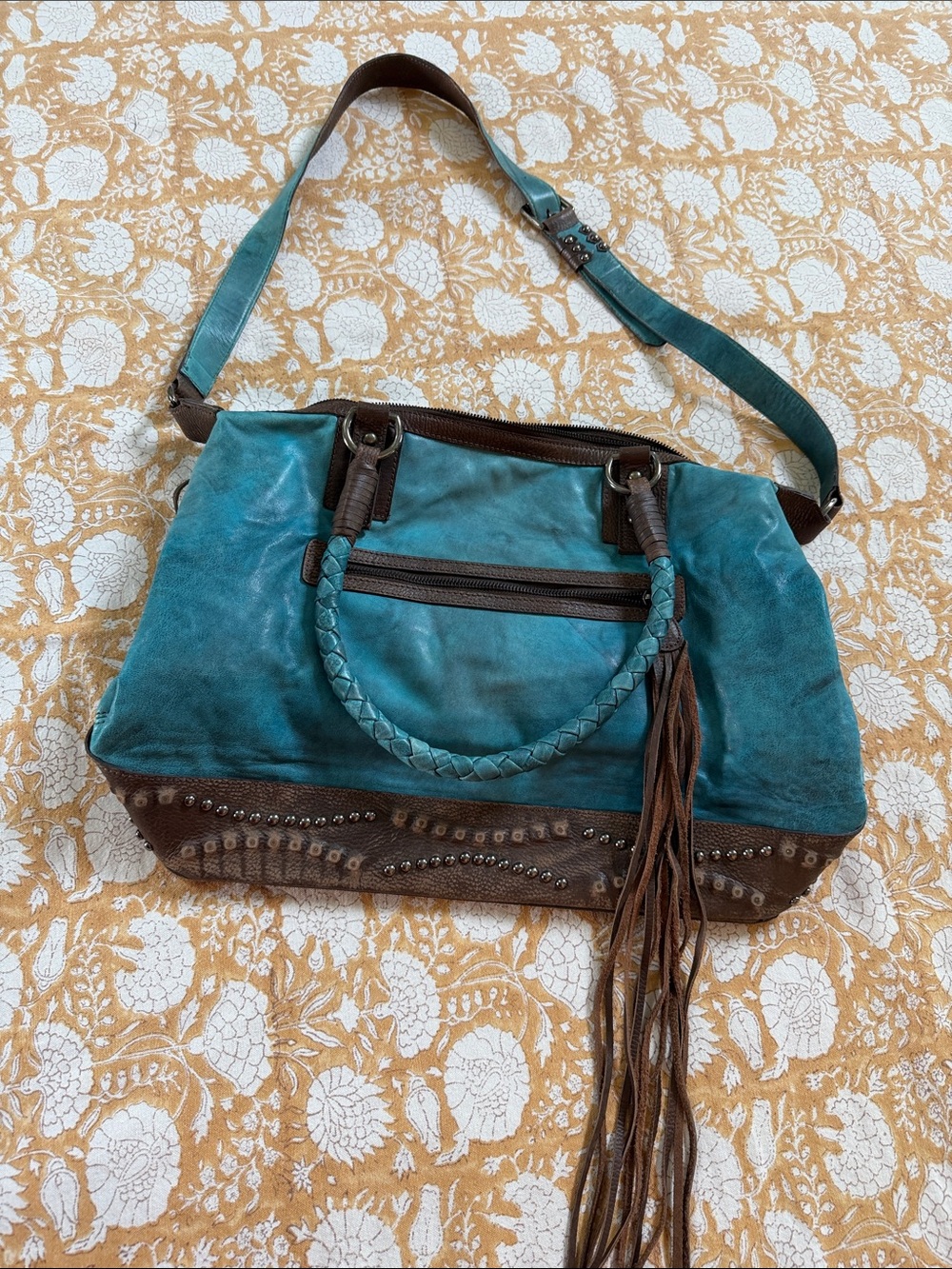 OLD GRINGO NWO Turquoise & Brown Leather embellishment Women’s Tote Bag purse